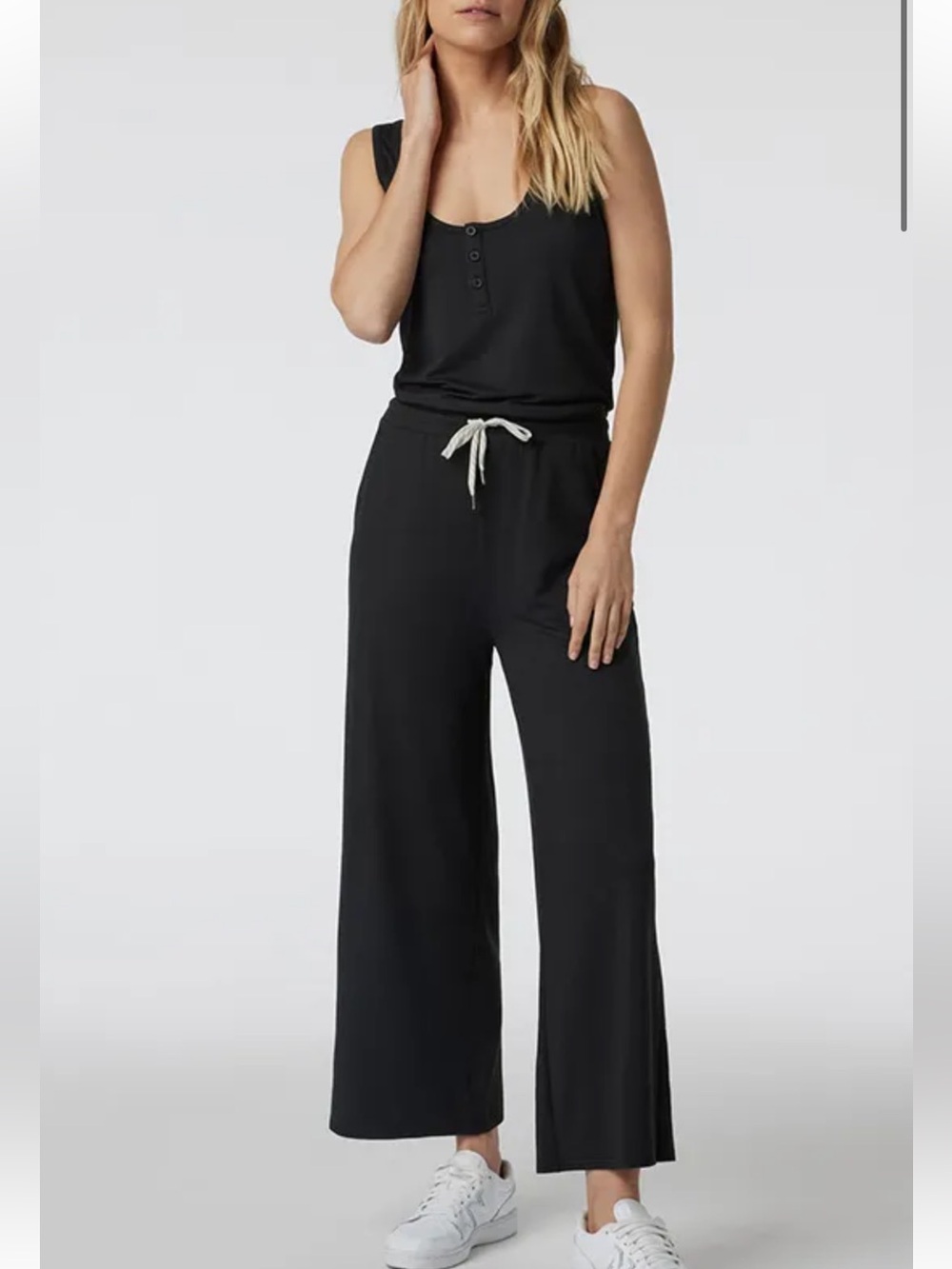 Vuori Women's Heathered Black Falls Jumpsuit Size M